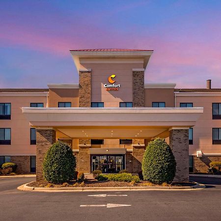 Comfort Suites Whitsett - Greensboro East Exterior foto